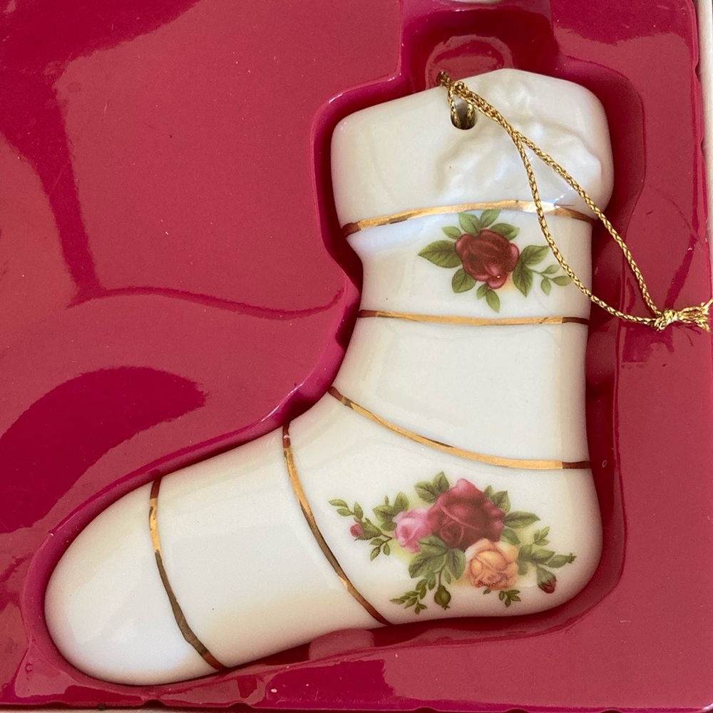 Royal Albert 1990s Country Rose stocking ornament